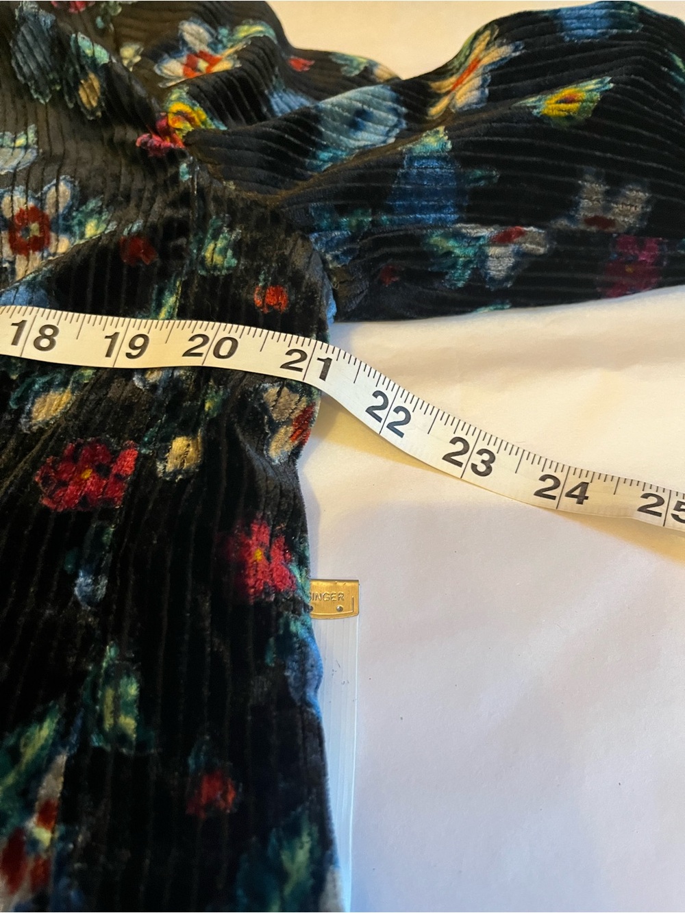 NWT Anthropologie size 12 velvet blazer in black floral pattern - Picture 9 of 12